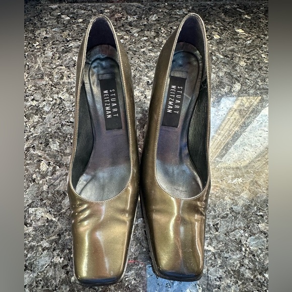 Stuart Weitzman Metallic Gold Bronze Dressy Heels Pumps Shoes Square Toe Size 8 - Picture 2 of 15